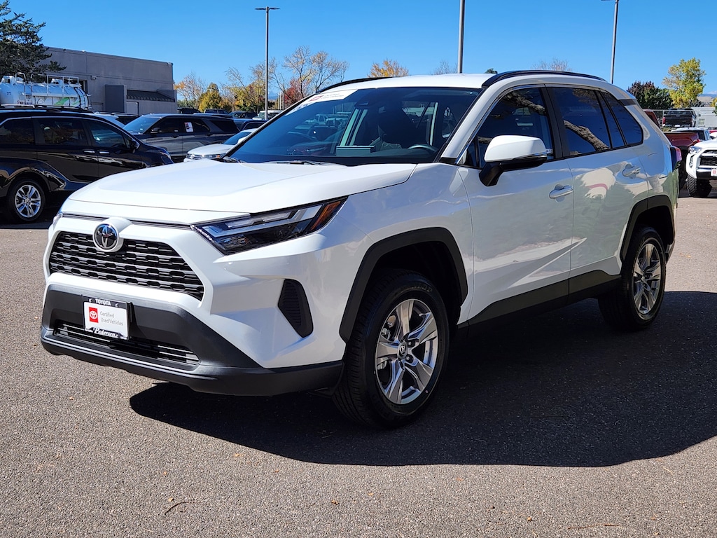 Used 2025 Toyota RAV4 XLE SUV