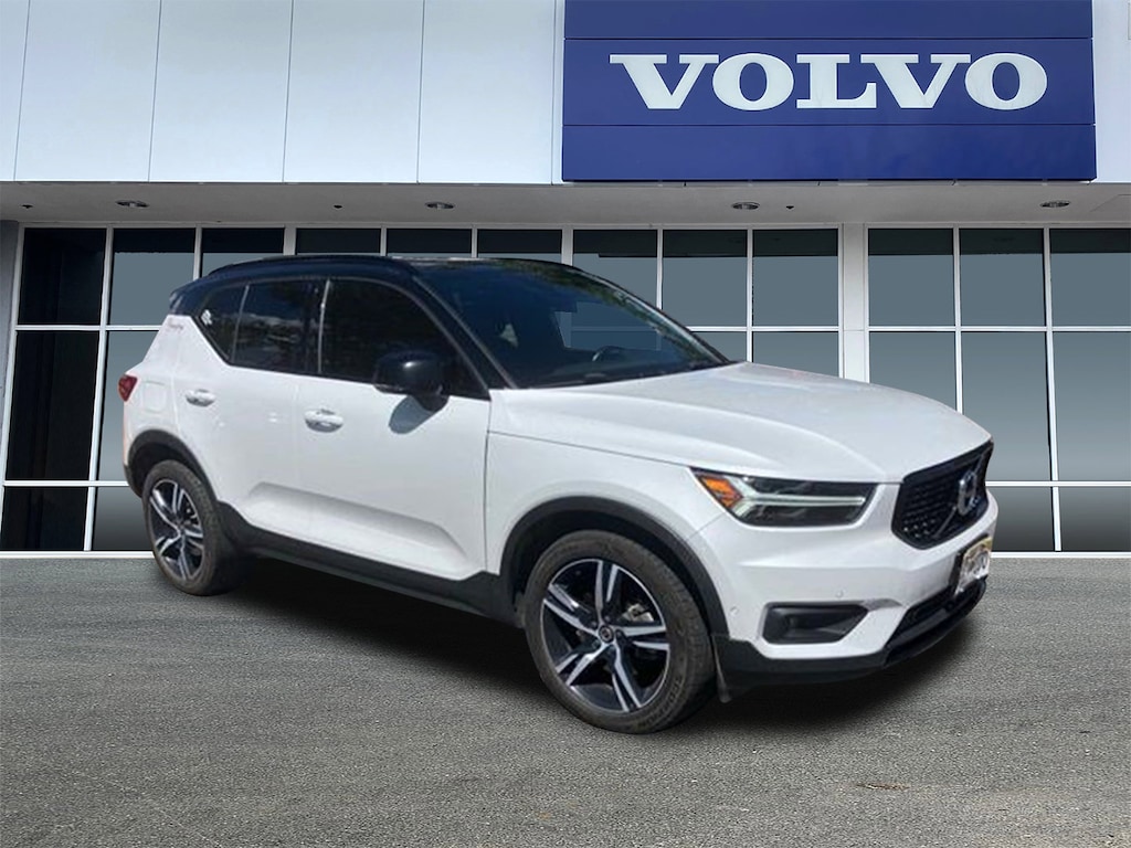 Used 2019 Volvo XC40 T5 R-Design SUV