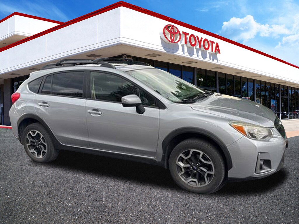 Used 2017 Subaru Crosstrek 2.0i Premium SUV