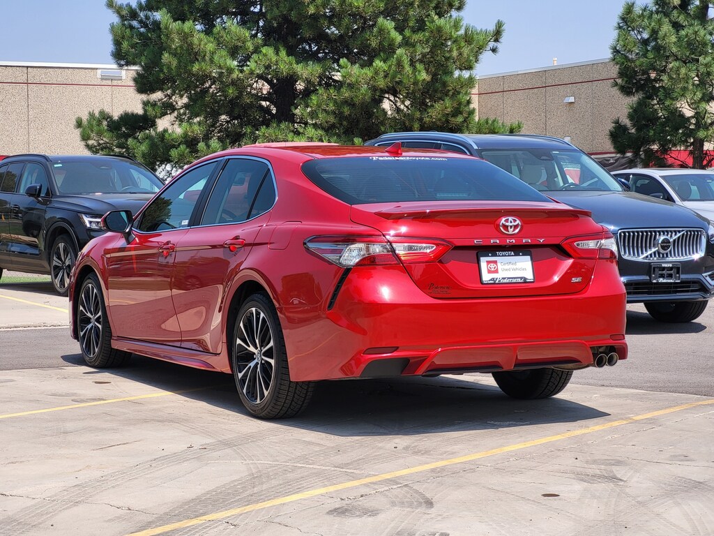 Used 2019 Toyota Camry SE Sedan