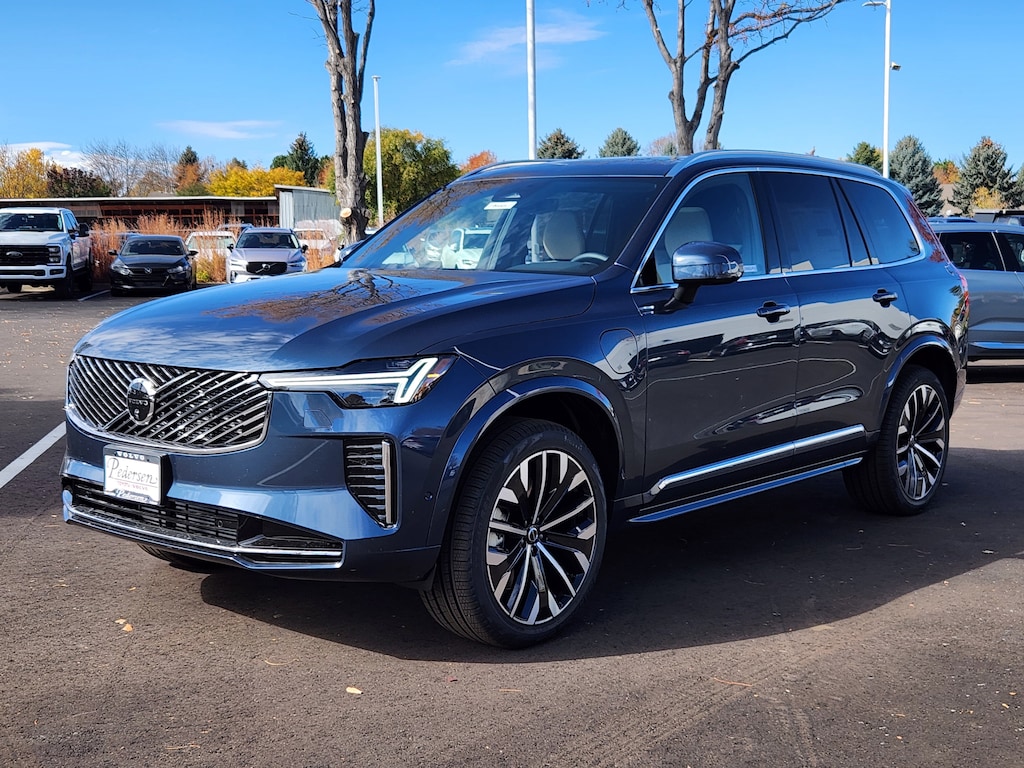 New 2026 Volvo XC90 plug-in hybrid T8 Plus 7-Seater SUV