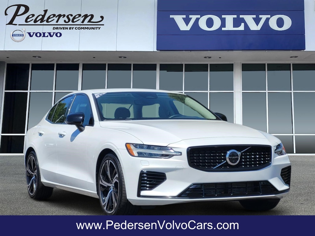 Certified 2023 Volvo S60 Recharge Plug-In Hybrid Ultimate Dark Sedan