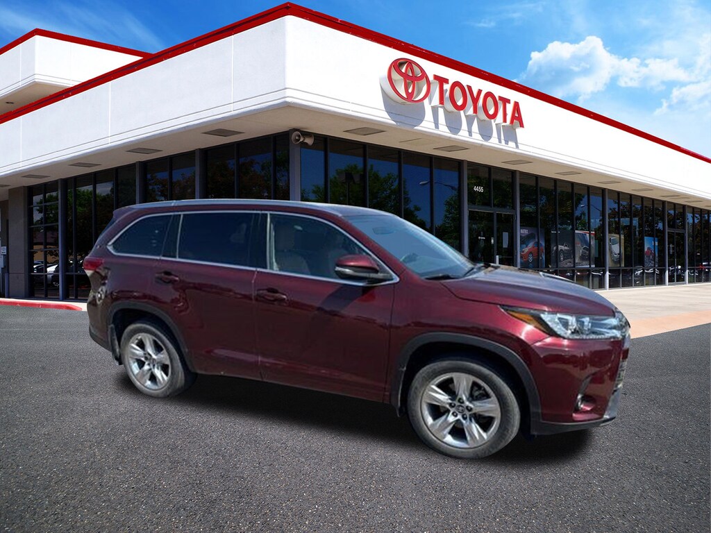 Used 2019 Toyota Highlander Limited V6 SUV