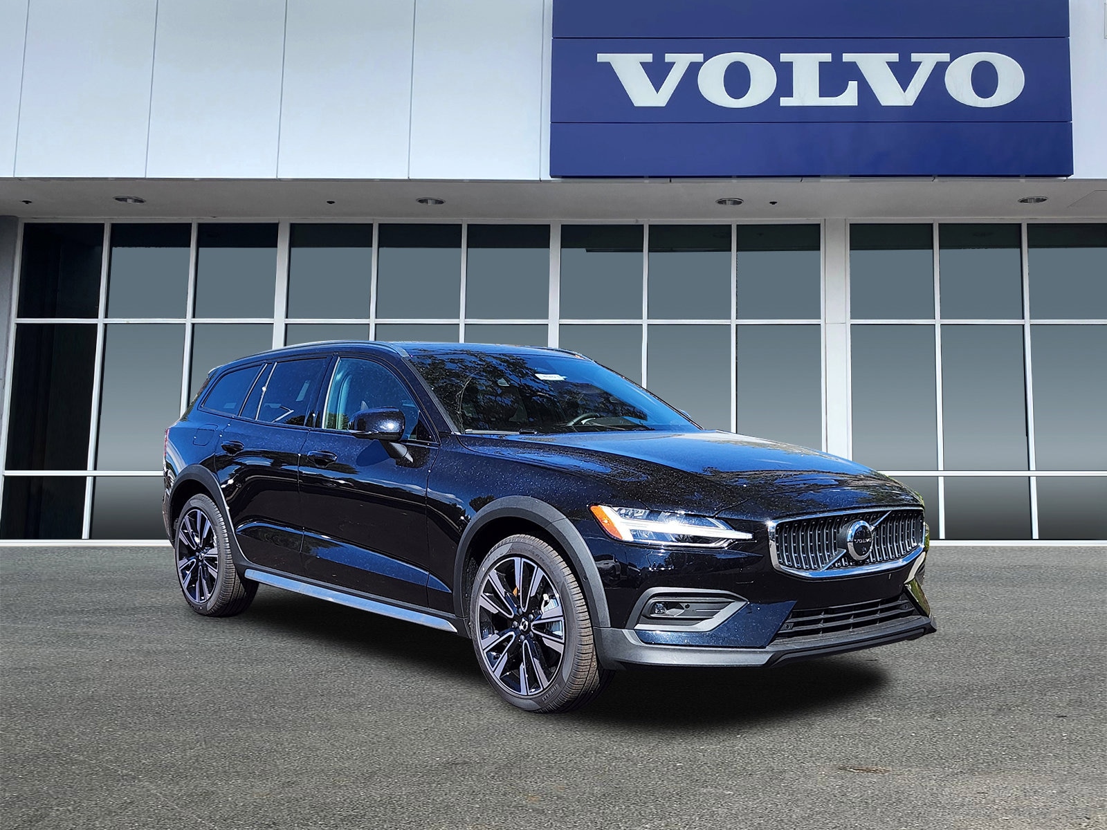 2026 Volvo V60 Cross Country Wagon 