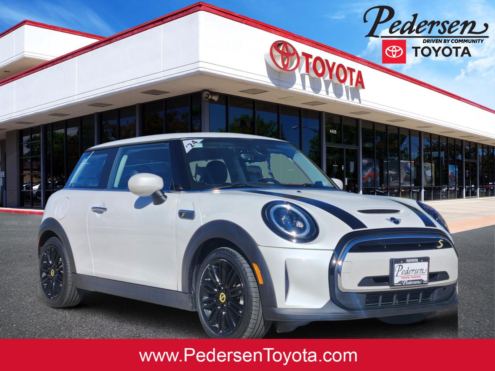 2024 MINI Hardtop 2 Door