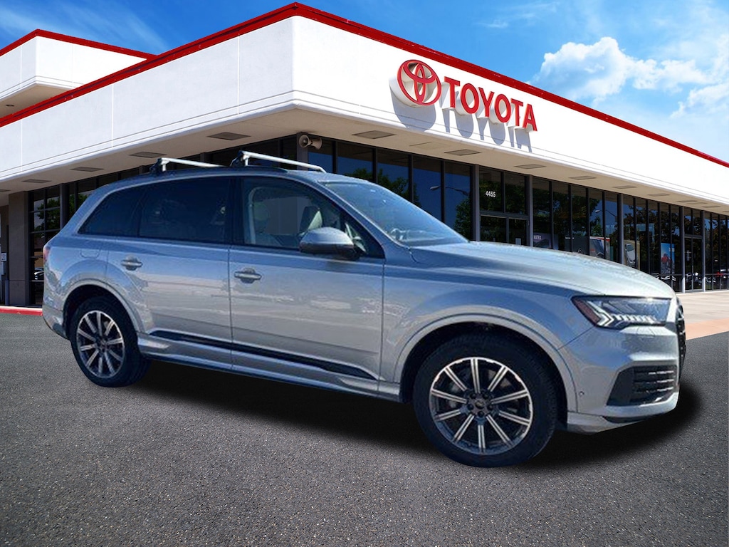 Used 2024 Audi Q7 45 Premium SUV