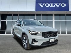 2026 Volvo XC40 B5 Plus AWD SUV