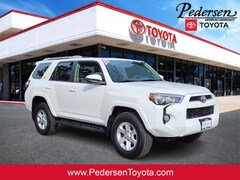 2017 Toyota 4Runner SR5 SUV 2583231B