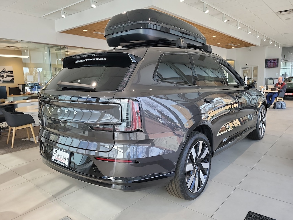 New 2025 Volvo EX90 Twin Motor Performance Ultra 6-Seater SUV