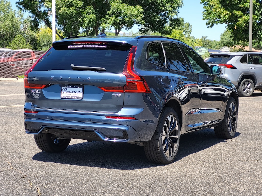 New 2026 Volvo XC60 plug-in hybrid T8 Plus SUV