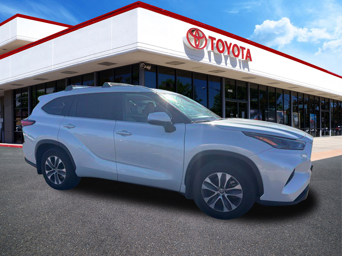 Used 2022 Toyota Highlander XLE SUV