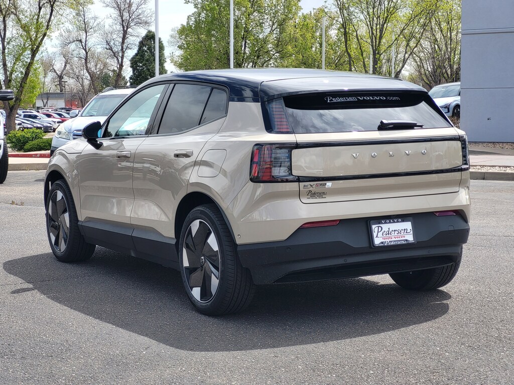 New 2026 Volvo EX30 Twin Motor Ultra SUV