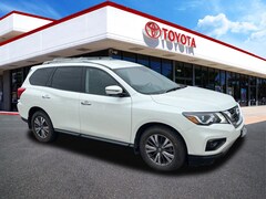 2018 Nissan Pathfinder SL SUV 2667038A