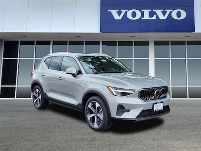 2024 Volvo XC40 Review: Prices, Specs, and Photos - The Car Connection