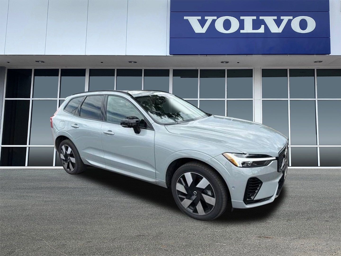 2024 Volvo XC60 Recharge Plug-In Hybrid
