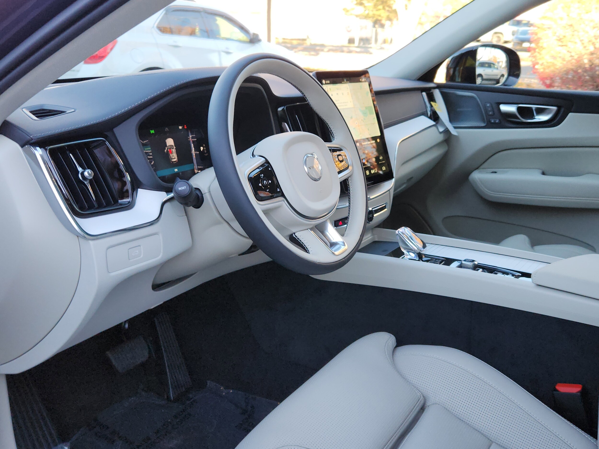 2026 Volvo XC60 Ultra - Photo 6