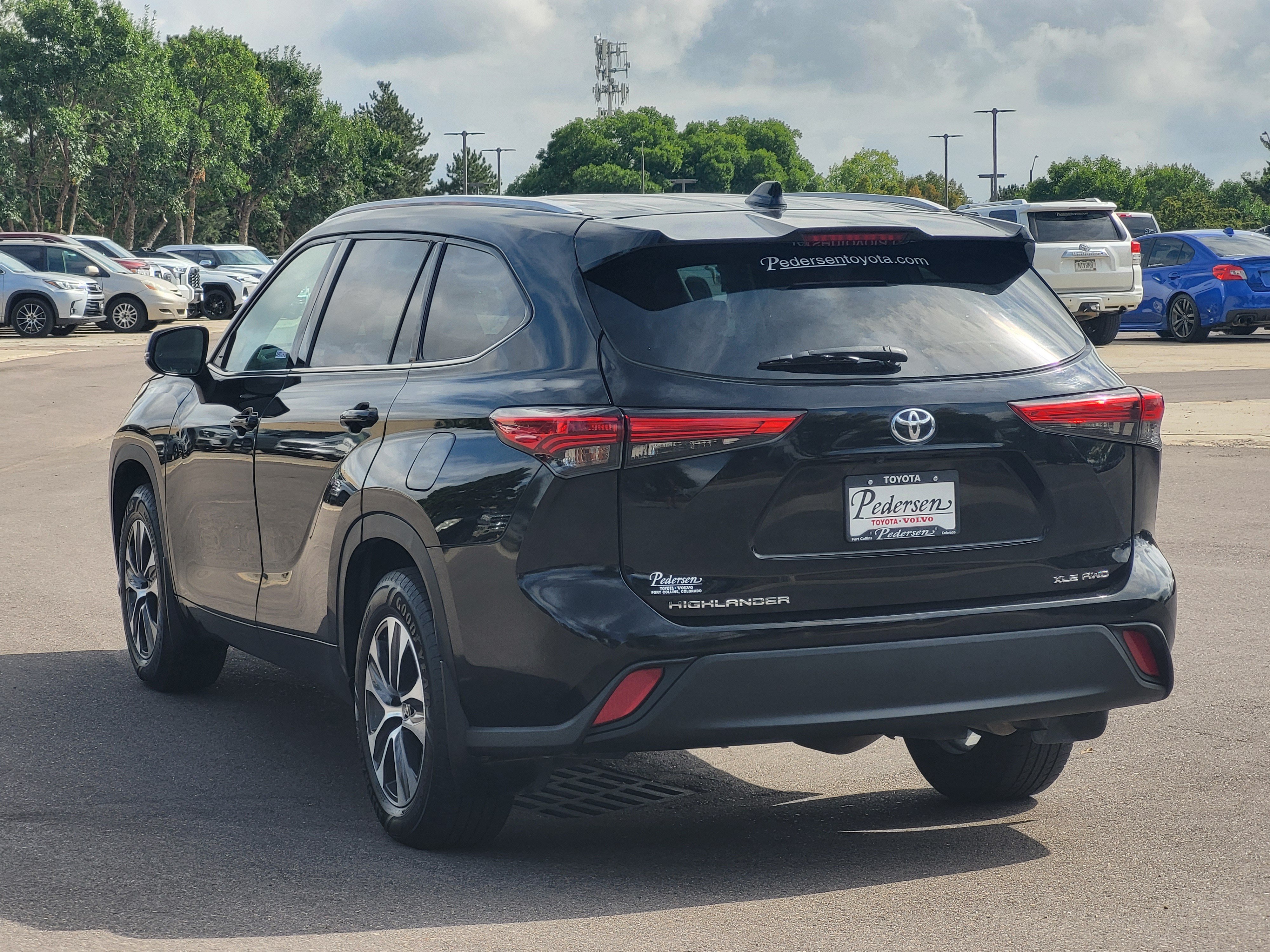 Used 2022 Toyota Highlander XLE SUV
