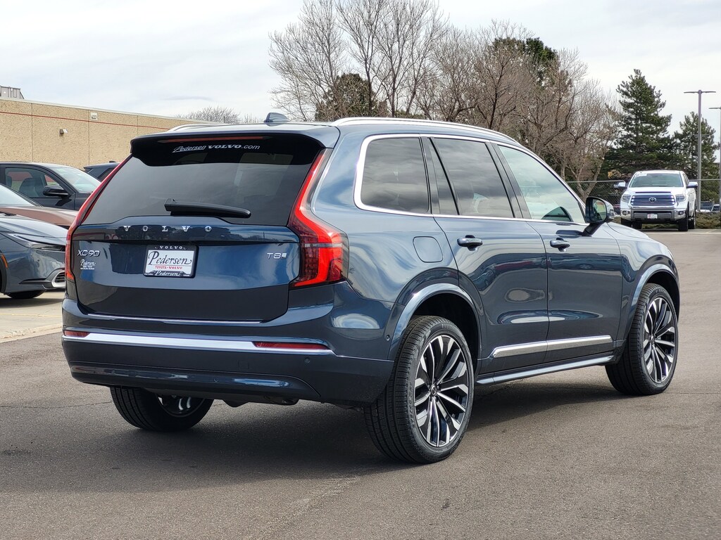 New 2026 Volvo XC90 plug-in hybrid T8 Ultra 7-Seater SUV