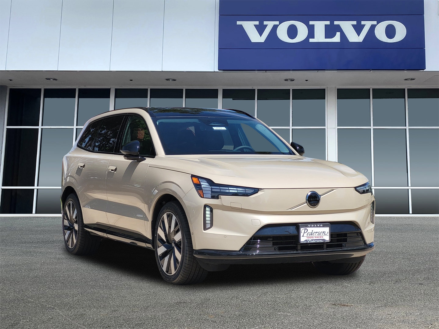 2026 Volvo EX90