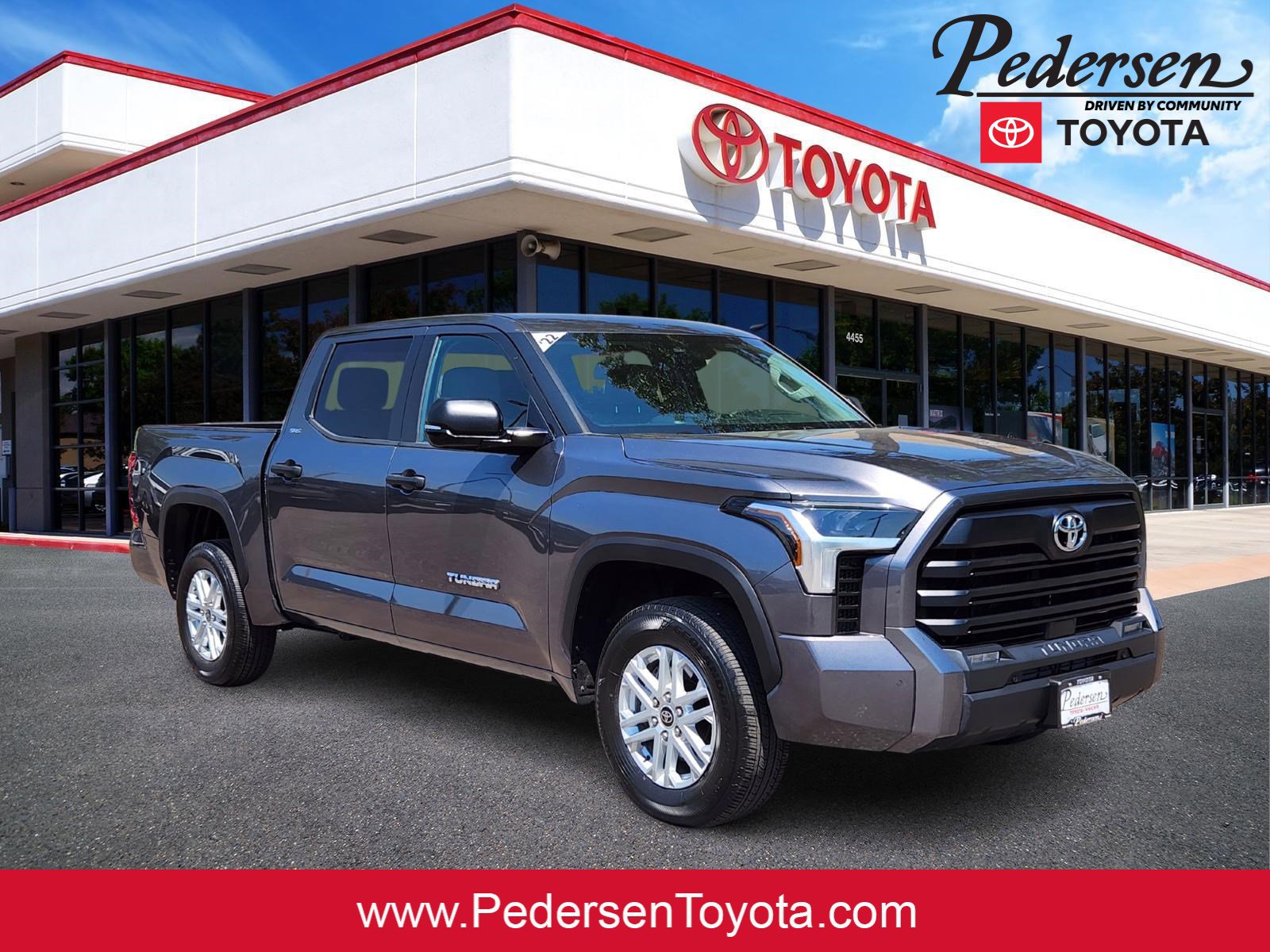 2022 Toyota Tundra SR5 3.5L V6