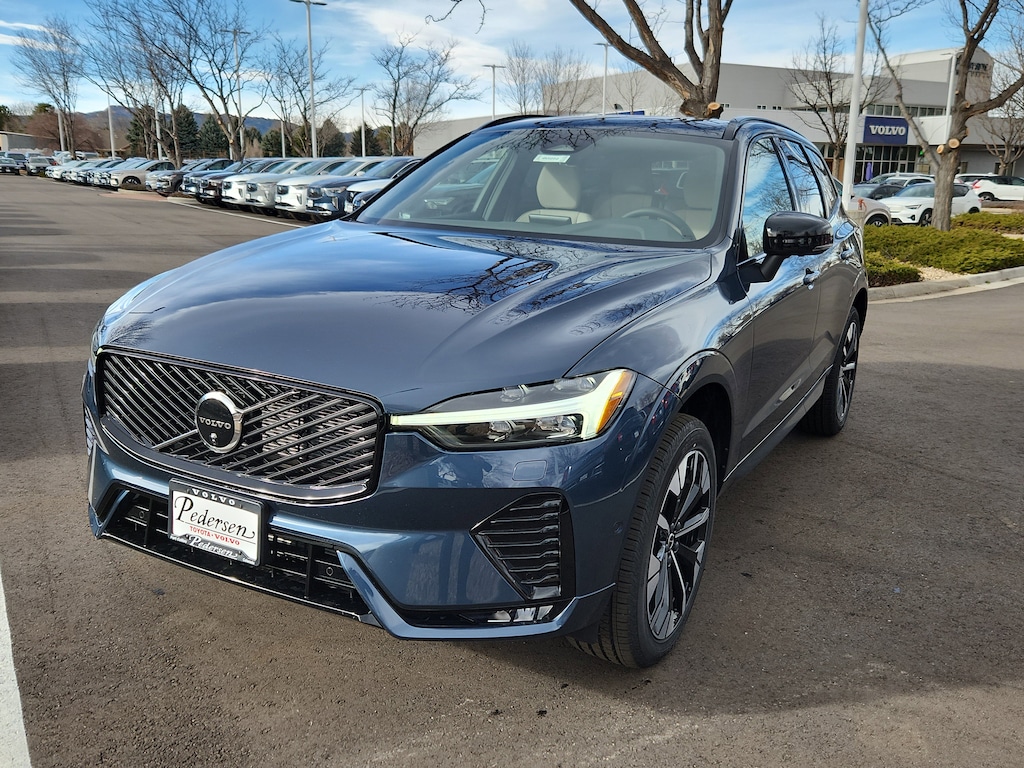 New 2026 Volvo XC60 B5 Plus SUV