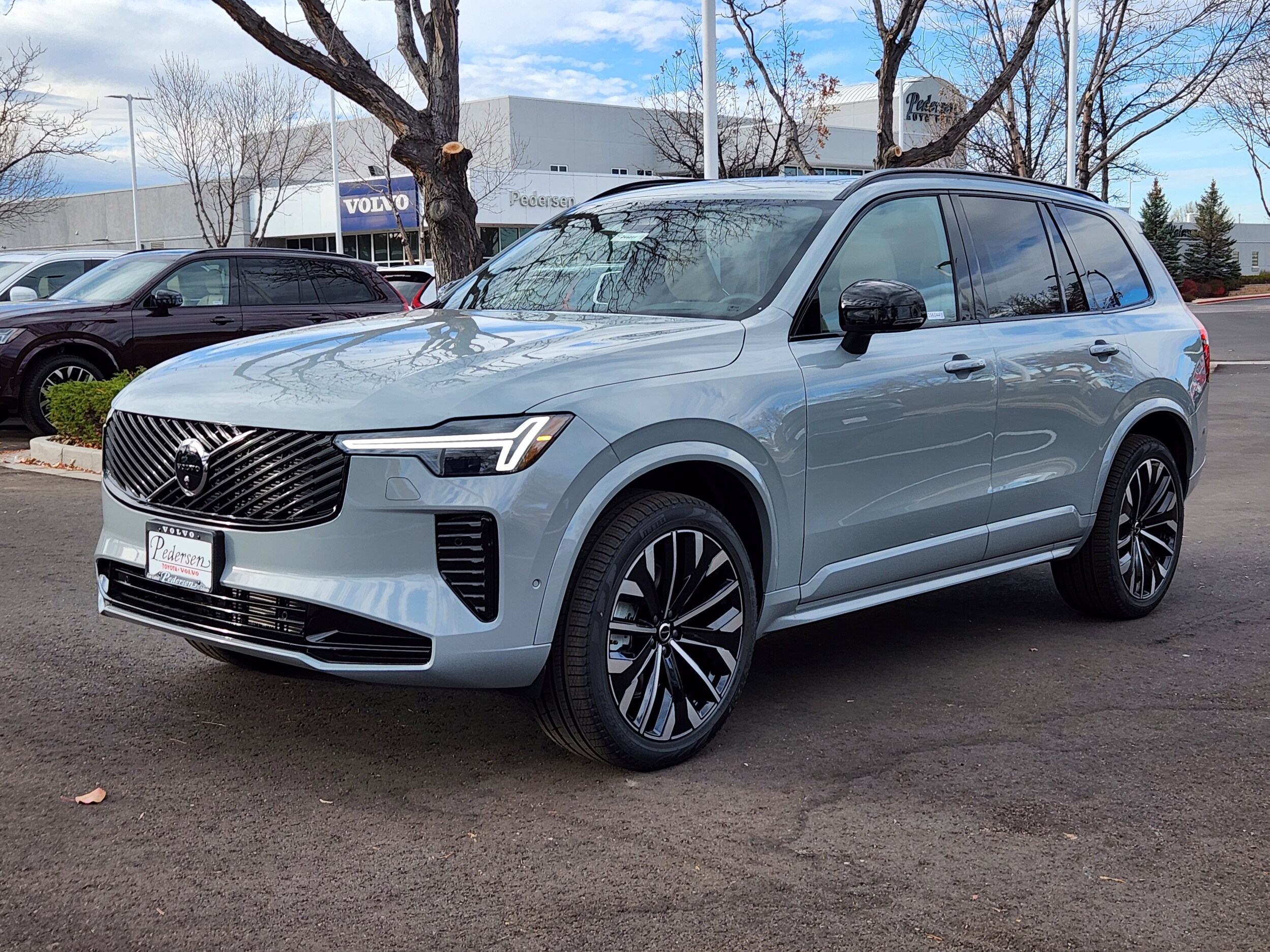 2026 Volvo XC90 photo 4