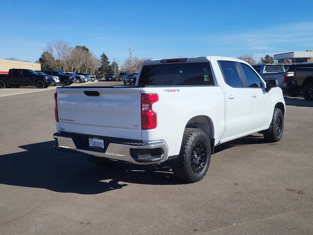 Used 2023 Chevrolet Silverado 1500 LT w/1LT Truck Crew Cab