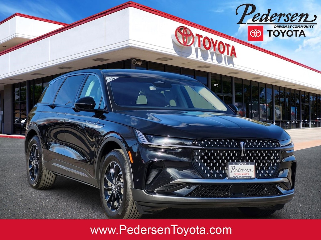 Used 2024 Lincoln Nautilus Premiere SUV