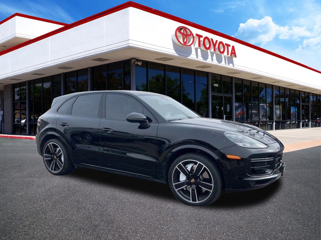 Used 2019 Porsche Cayenne Turbo SUV