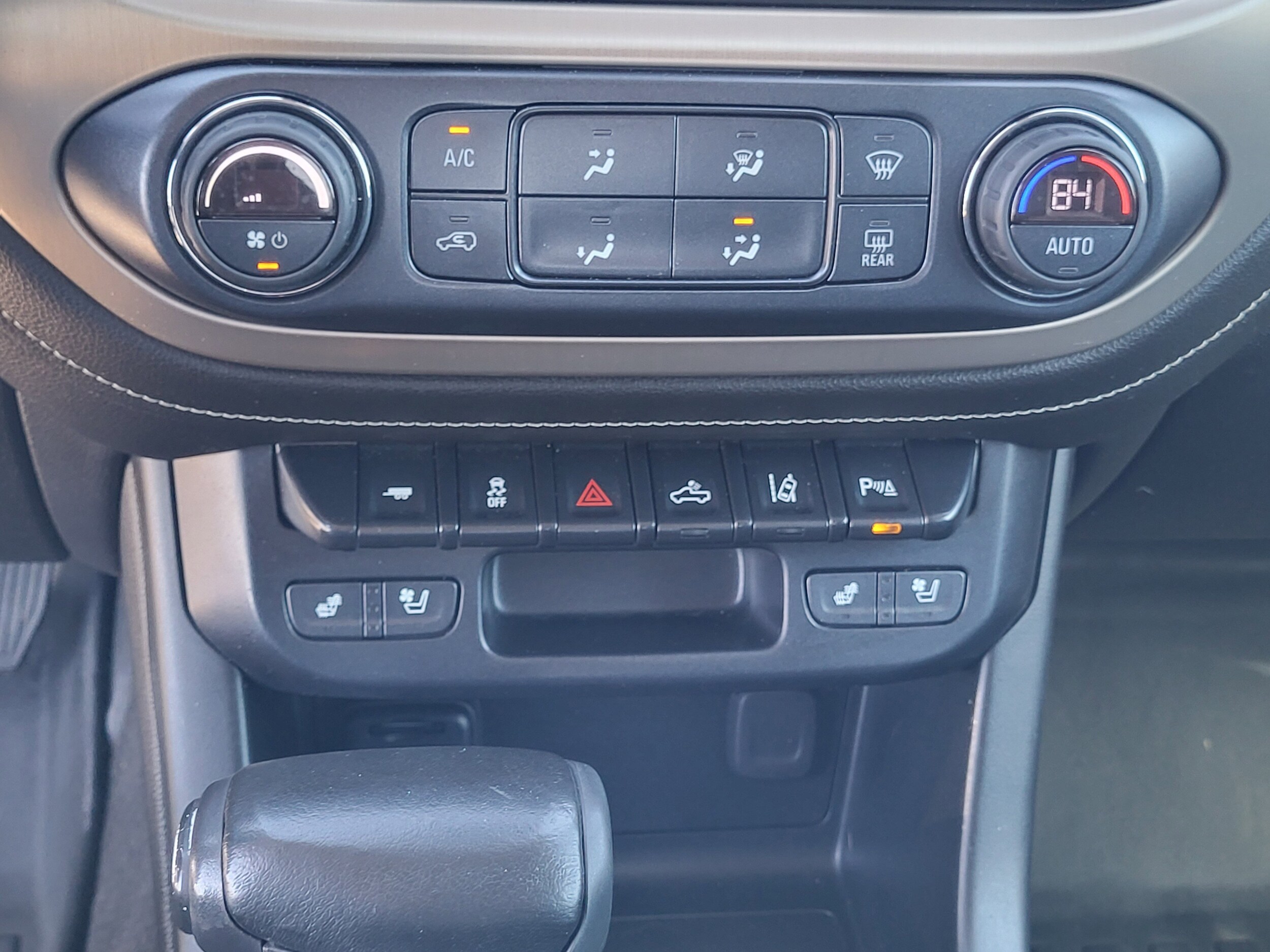 2019 GMC Canyon Denali - Photo 18