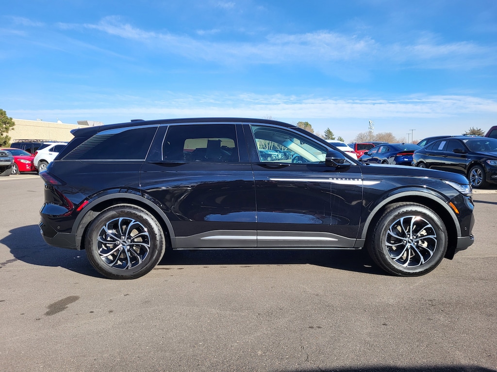 Used 2024 Lincoln Nautilus Premiere SUV