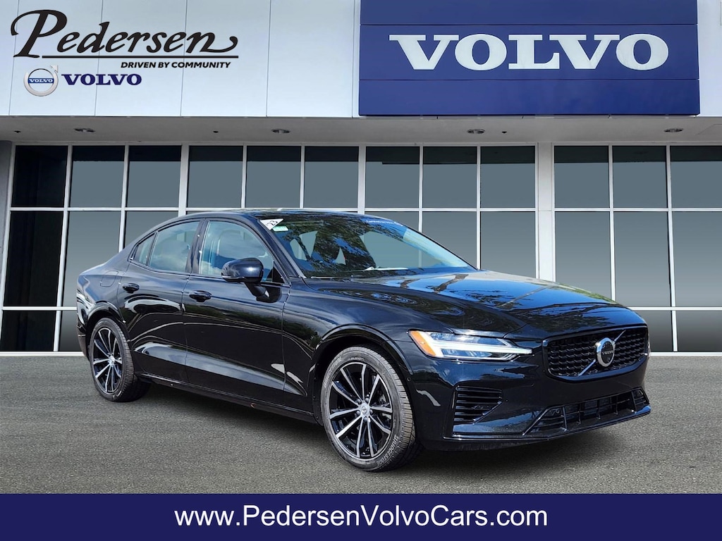Certified 2023 Volvo S60 Recharge Plug-In Hybrid Plus Dark Sedan