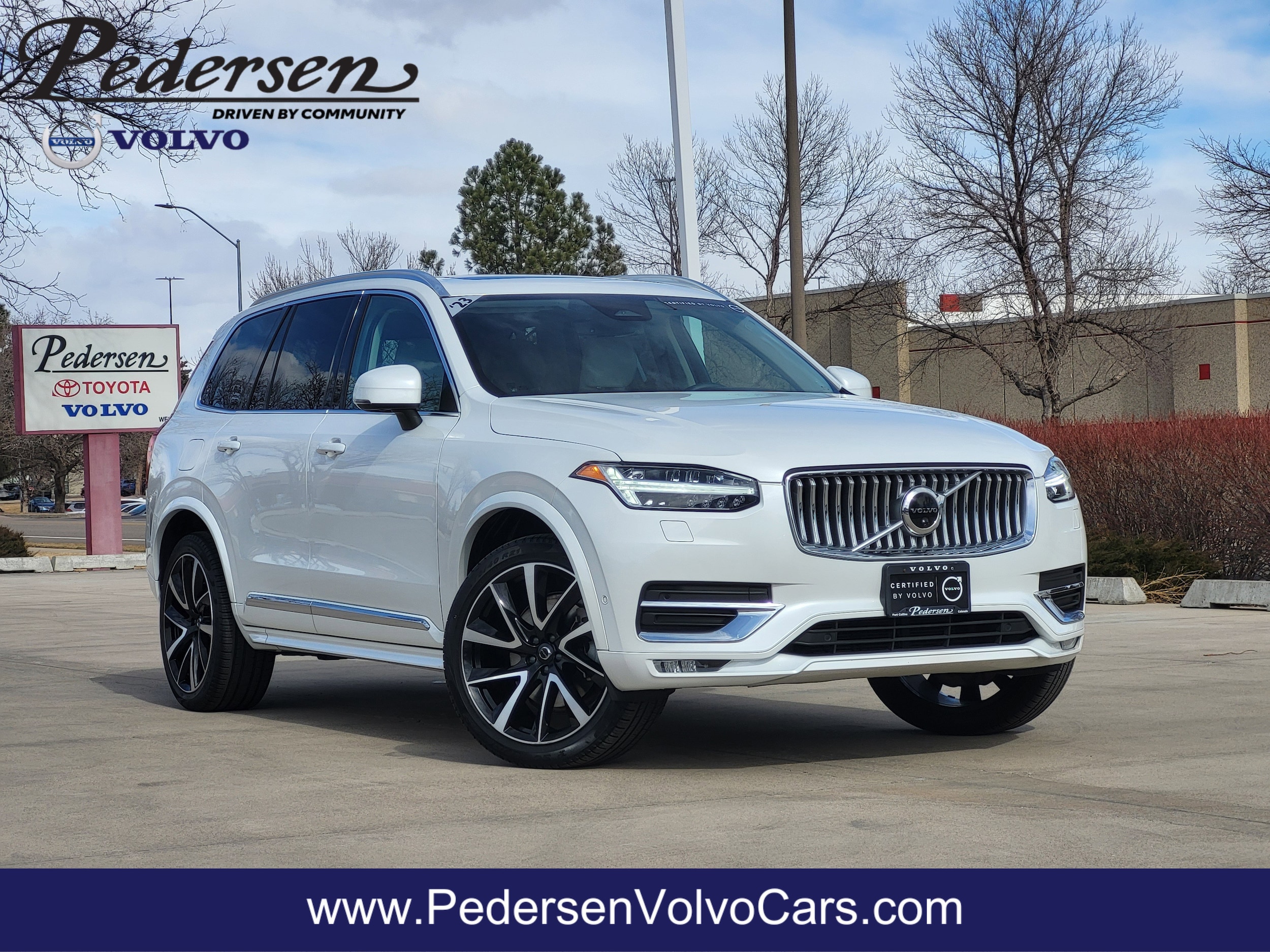 2023 Volvo XC90 SUV 