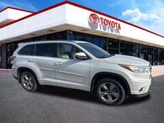 2016 Toyota Highlander Limited V6 SUV 2667050A