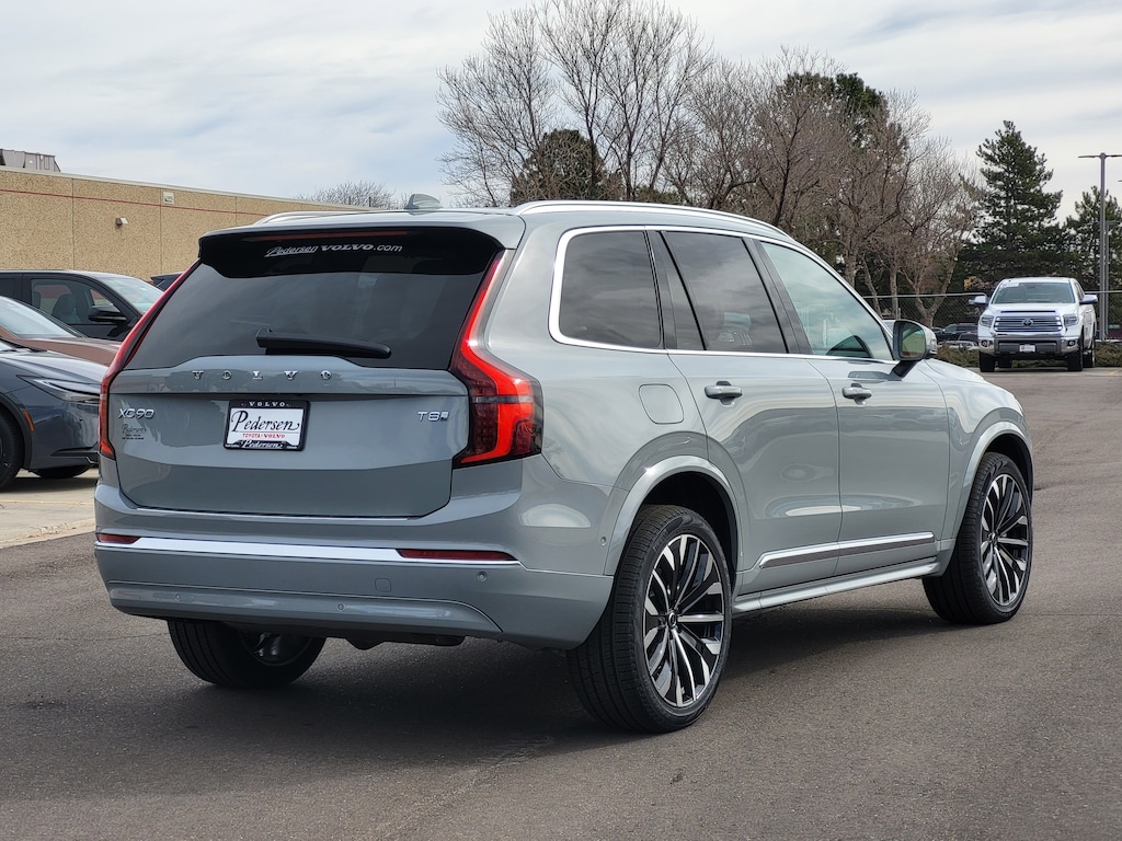 New 2026 Volvo XC90 plug-in hybrid T8 Ultra 7-Seater SUV