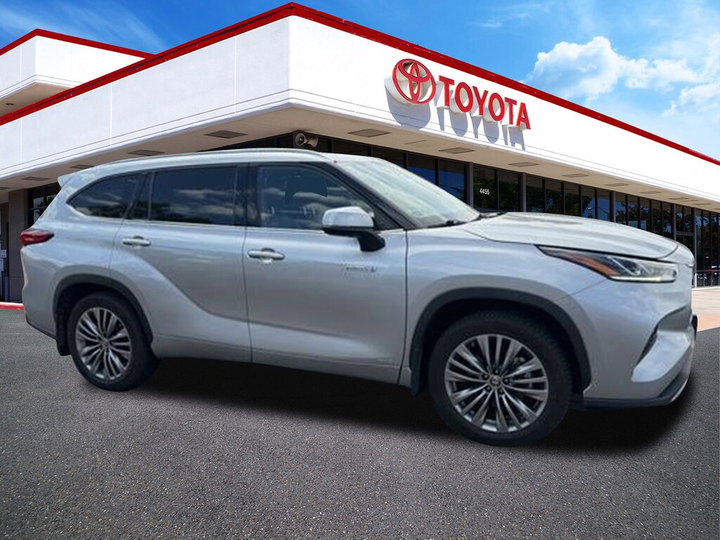 Used 2020 Toyota Highlander Hybrid Platinum SUV