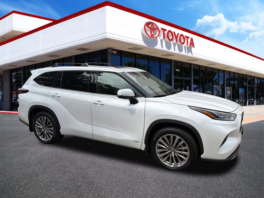 Used 2025 Toyota Highlander Hybrid Limited 25th Edition SUV