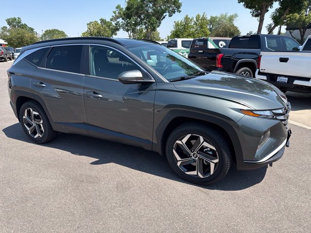  Hyundai Tucson Hybrid