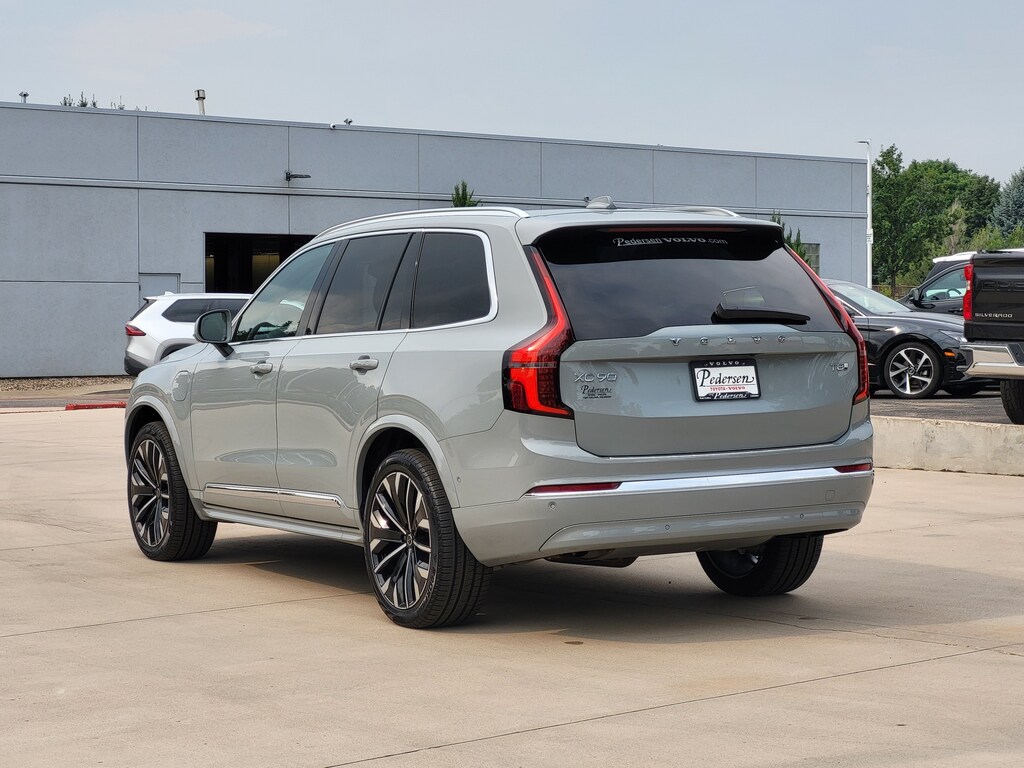 New 2026 Volvo XC90 plug-in hybrid T8 Plus 7-Seater SUV