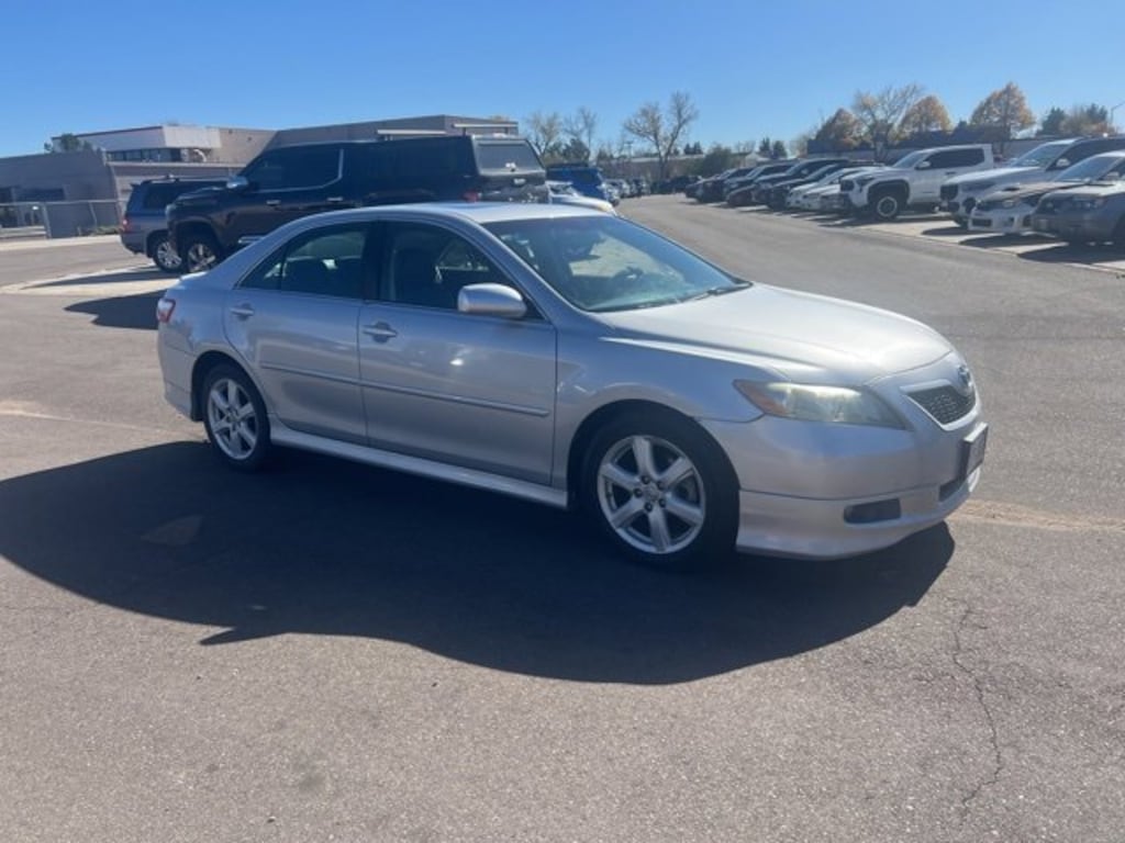 Used 2009 Toyota Camry SE V6 Sedan