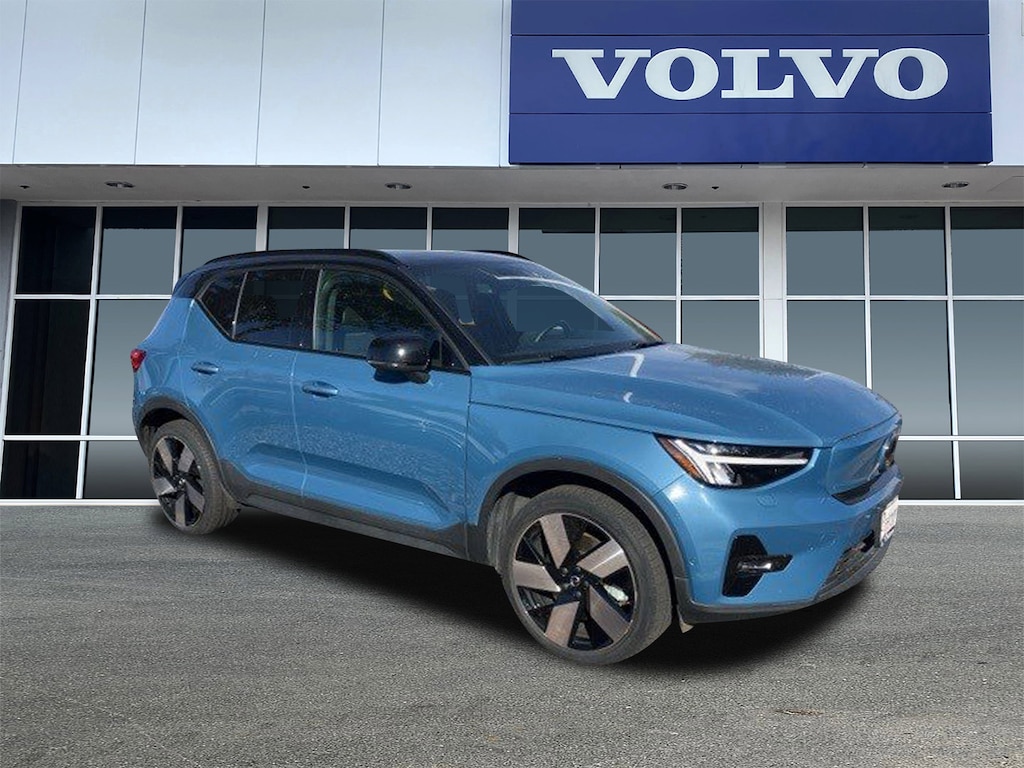 Used 2023 Volvo XC40 Recharge Pure Electric Ultimate SUV