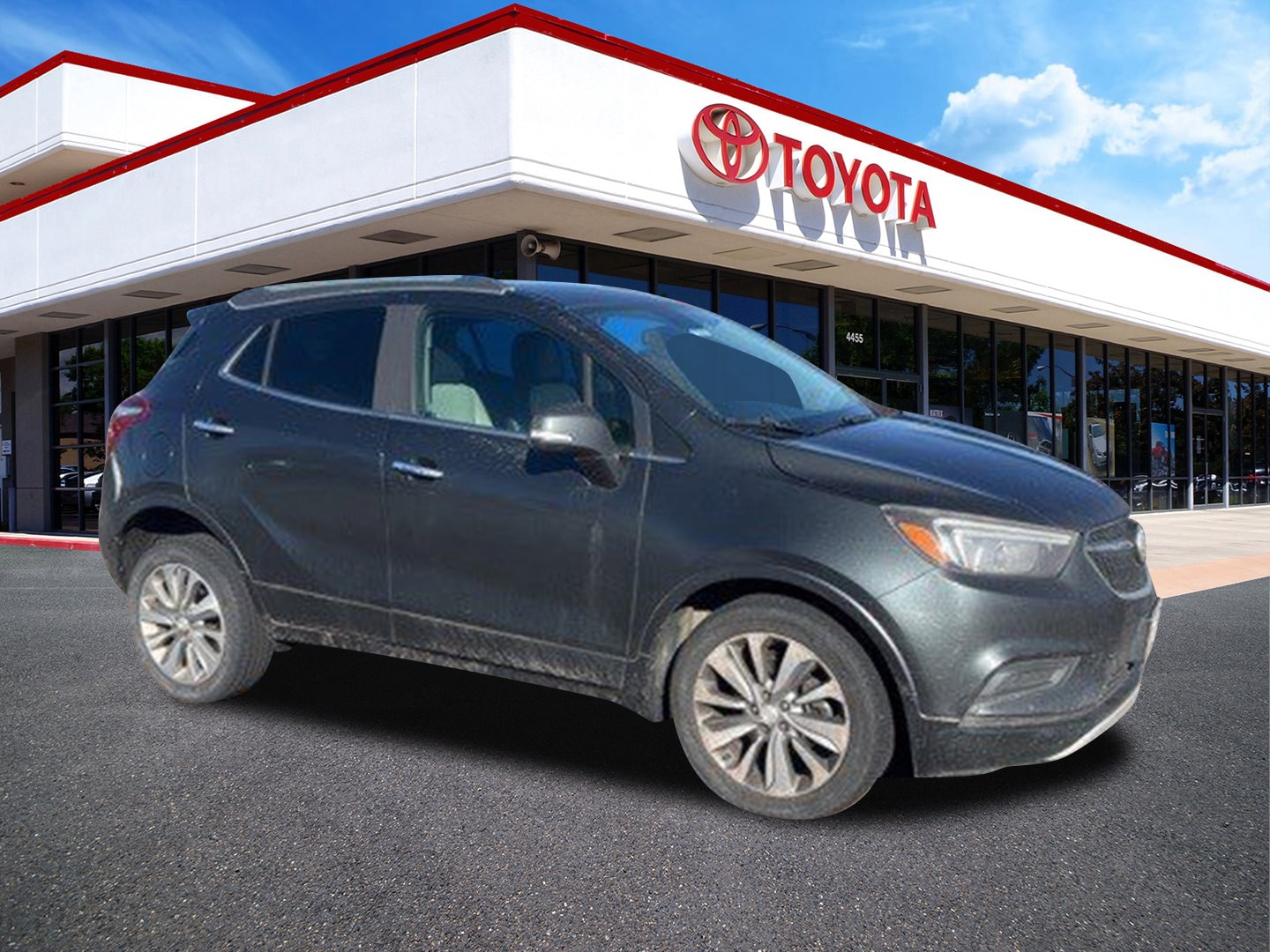 2017 Buick Encore Preferred's photo