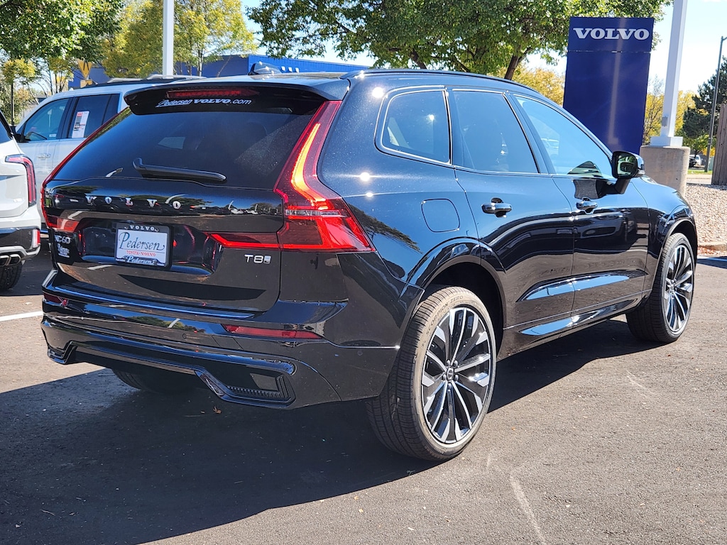 New 2026 Volvo XC60 plug-in hybrid T8 Ultra SUV