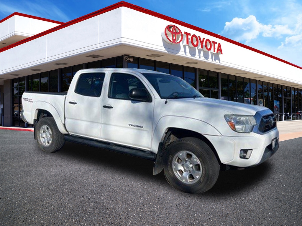 Used 2014 Toyota Tacoma 4x4 Truck Double Cab
