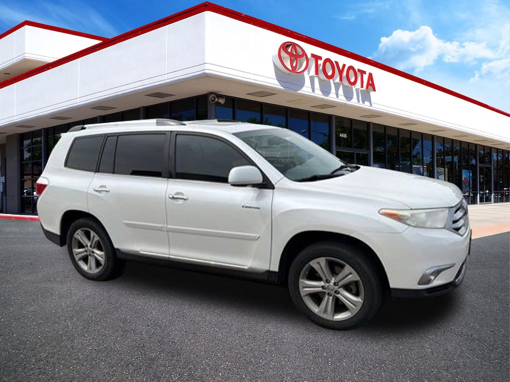 Used 2012 Toyota Highlander Limited V6 SUV
