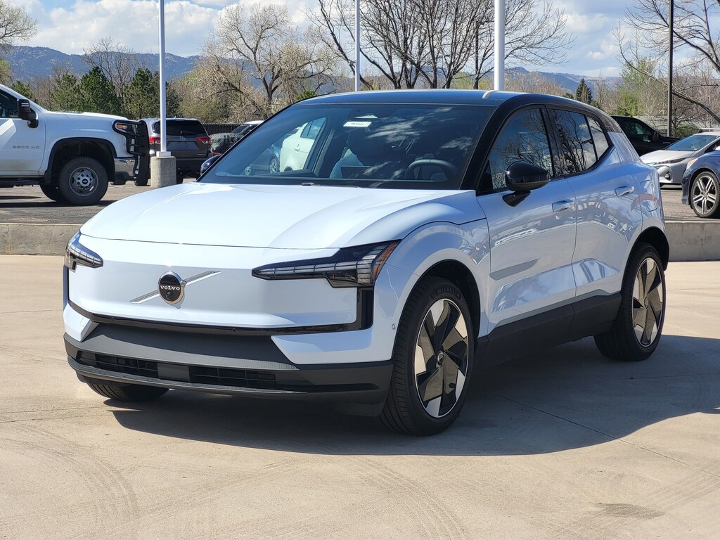 New 2026 Volvo EX30 Twin Motor Ultra SUV