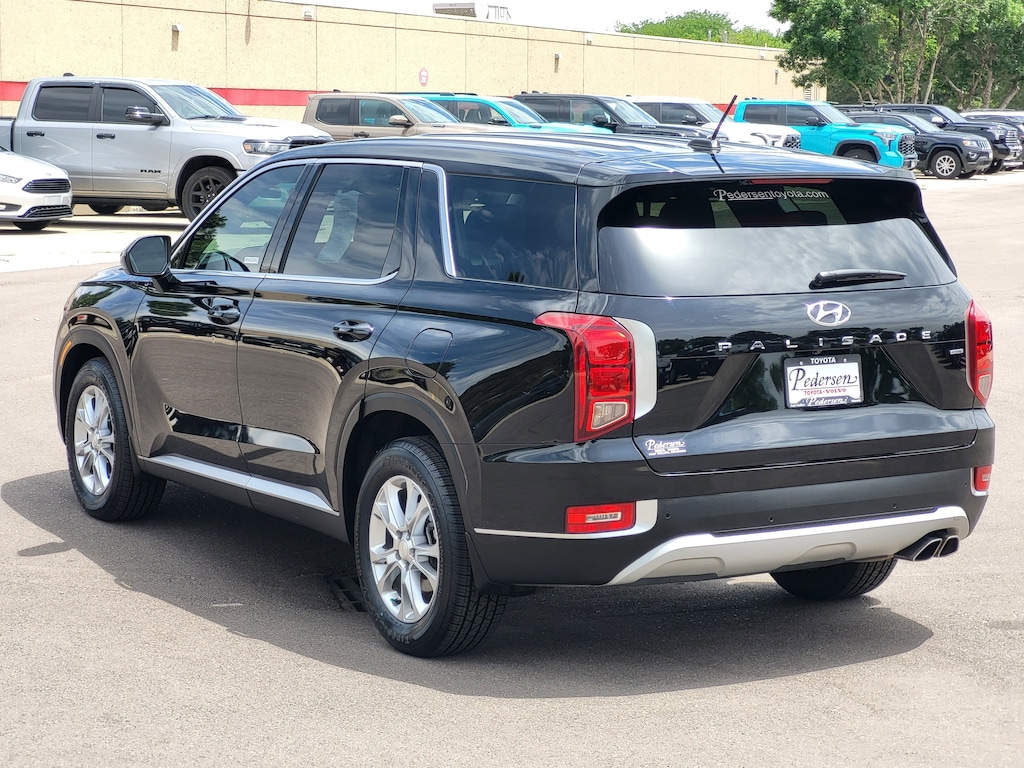Used 2022 Hyundai Palisade SE SUV
