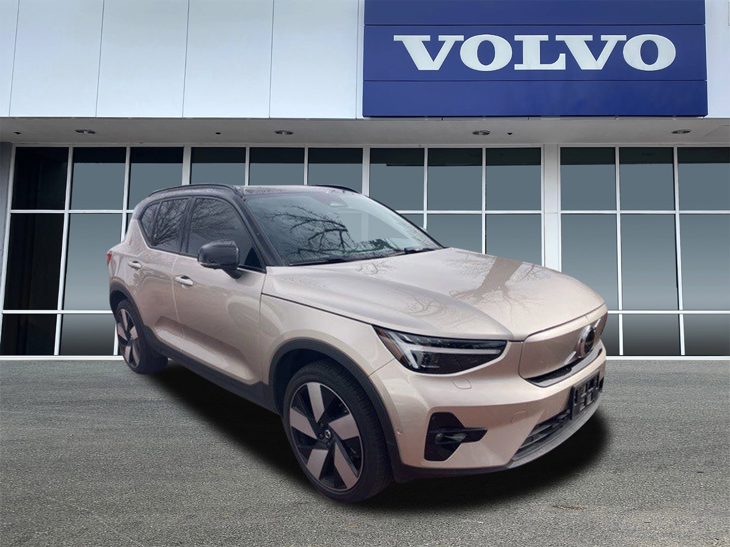 2023 Volvo XC40 Ultimate