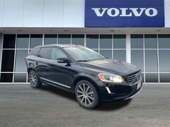 2017 Volvo XC60 T6 AWD Inscription SUV 266062B