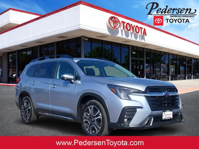 2023 Subaru Ascent Touring 7-Passenger SUV 2544126A